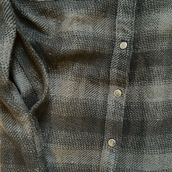 DEX Flannel Shacket Sz Medium - Picture 4 of 4